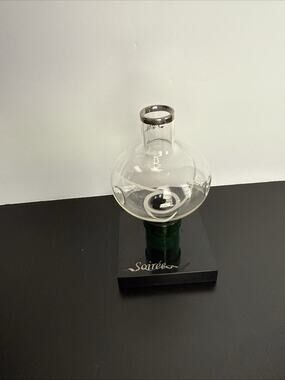 Soiree Premier In-Bottle Wine Aerator Etched Glass/ Blown Glass with stand